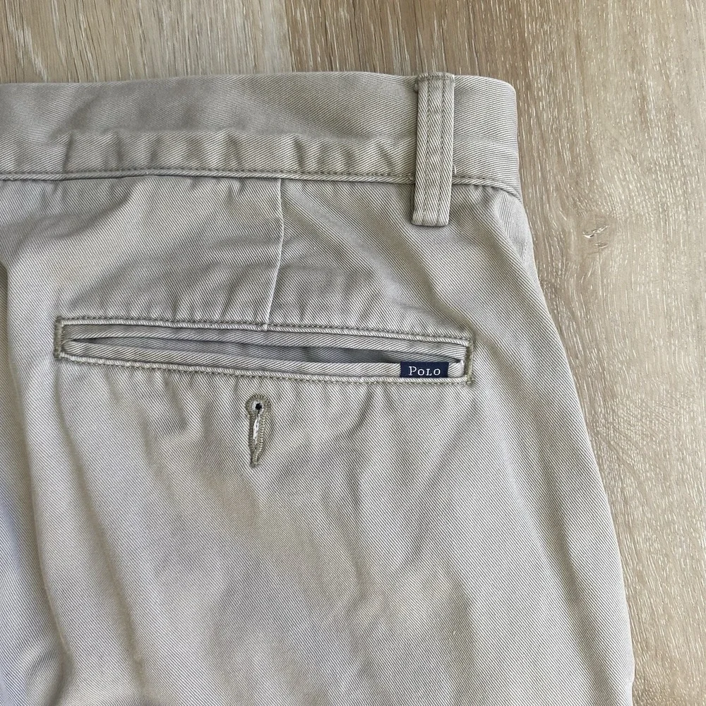 Polo Ralph Lauren Men's Classic Fit 32x32 Khaki Tan Chino Pants with Seersucker